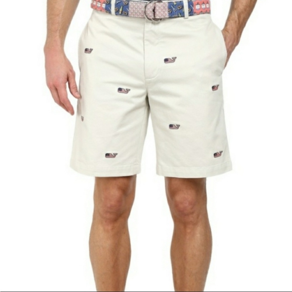 Vineyard Vines White Shorts with Whale Print